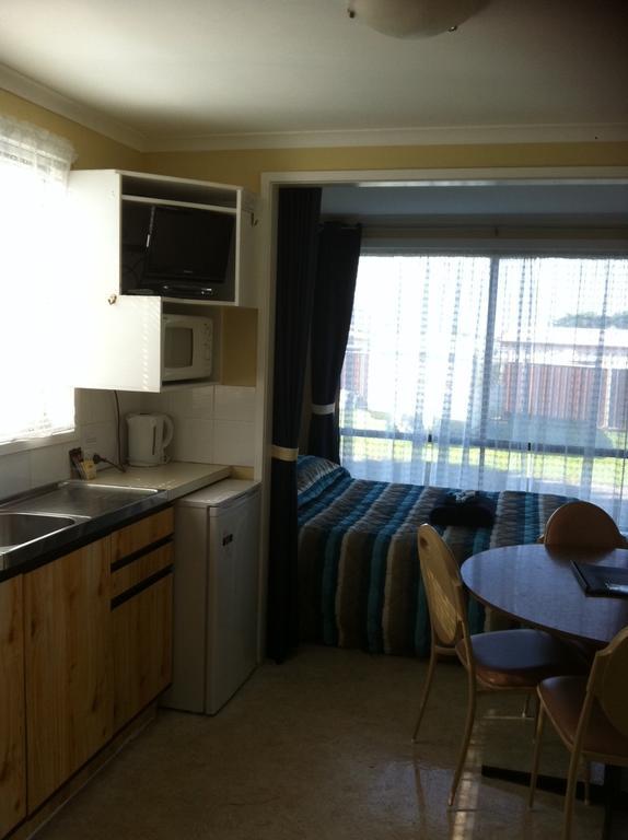 Gum Tree Caravan Park Port Fairy Exterior foto