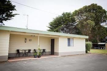 Gum Tree Caravan Park Port Fairy Exterior foto