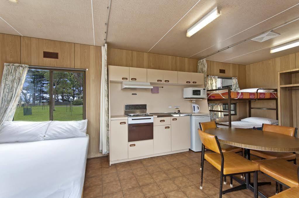 Gum Tree Caravan Park Port Fairy Exterior foto